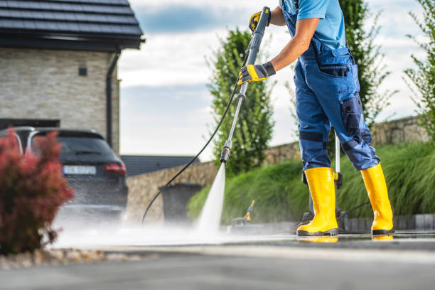 Best Pressure Washing Patio  in Elyria, OH